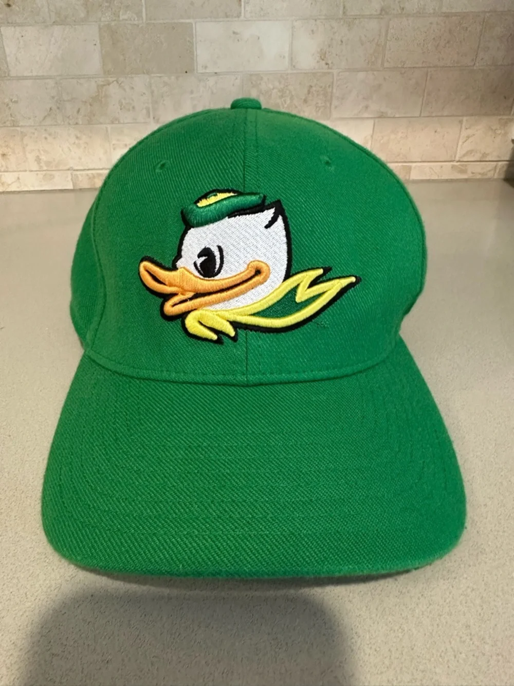 Nike Oregon Ducks Classic Logo 99 Swoosh Performance Flex Hat Ball Cap